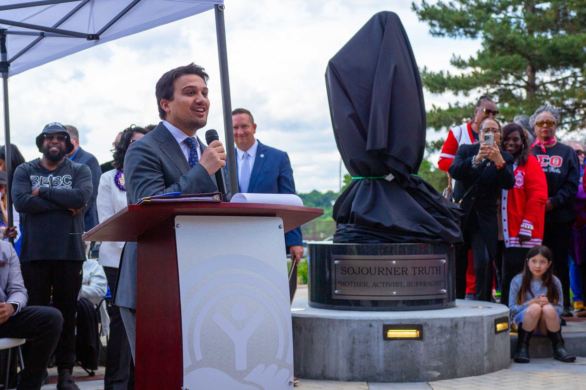 E1610304 77FA 4006 9973 CBEEE2D1CDC2